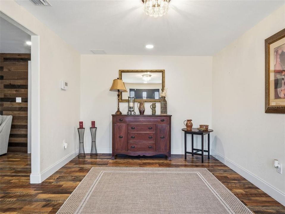 En Venta: $1,150,000 (4 camas, 4 baños, 2829 Pies cuadrados)