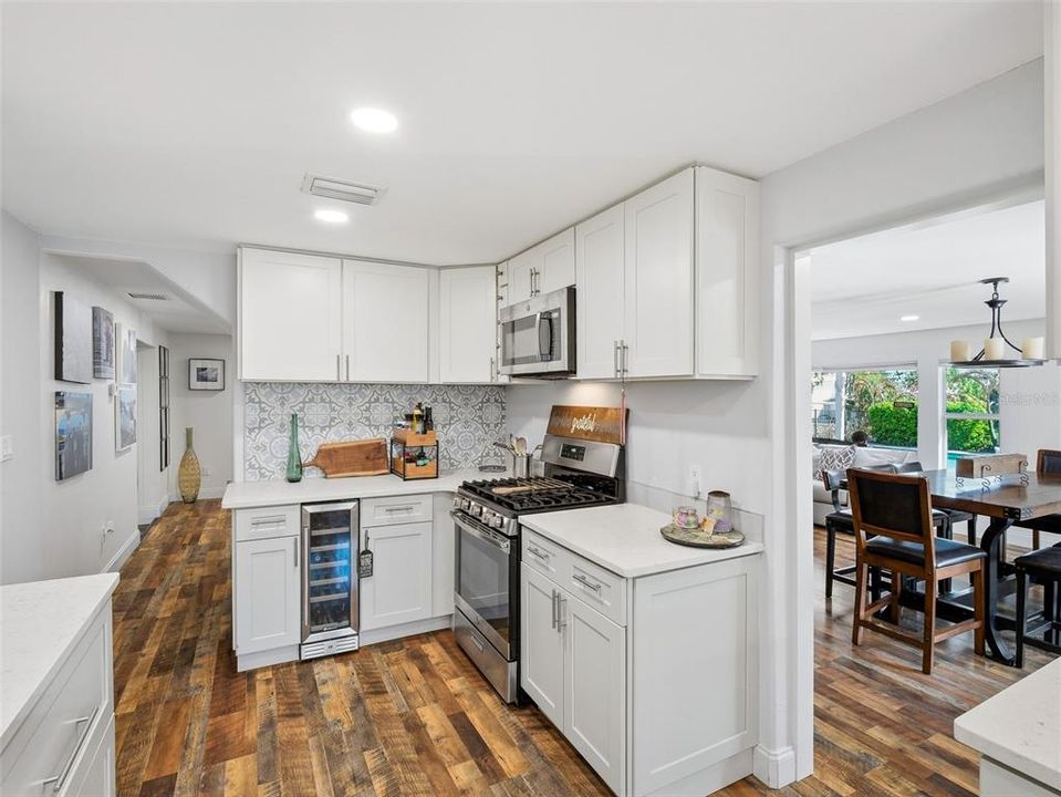 En Venta: $1,150,000 (4 camas, 4 baños, 2829 Pies cuadrados)