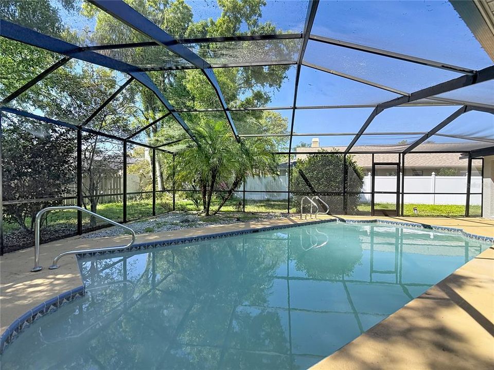 Activo con contrato: $789,000 (4 camas, 3 baños, 2925 Pies cuadrados)