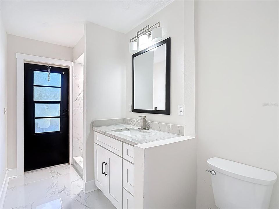 Activo con contrato: $789,000 (4 camas, 3 baños, 2925 Pies cuadrados)
