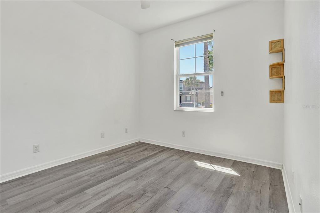Active With Contract: $360,000 (3 beds, 2 baths, 1619 Square Feet)