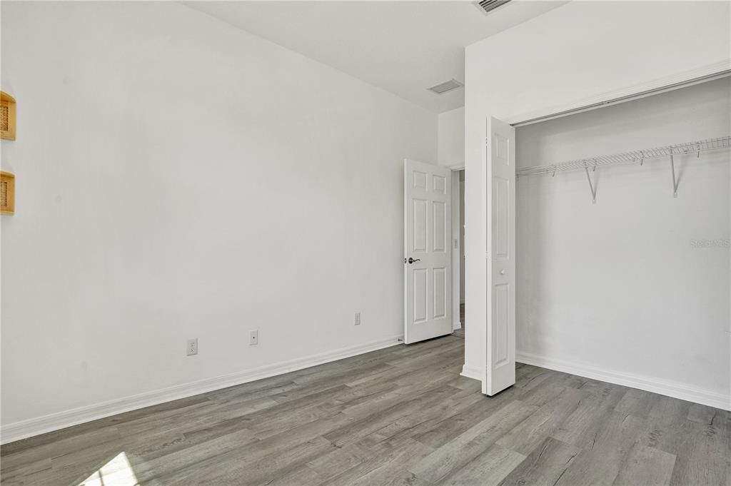 Active With Contract: $360,000 (3 beds, 2 baths, 1619 Square Feet)