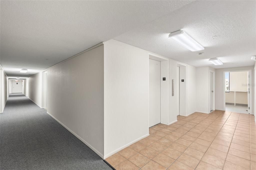 For Rent: $2,200 (1 beds, 1 baths, 760 Square Feet)