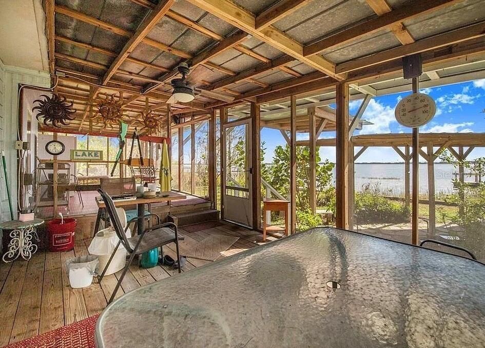 На продажу: $232,900 (4 спален, 3 ванн, 1800 Квадратных фут)