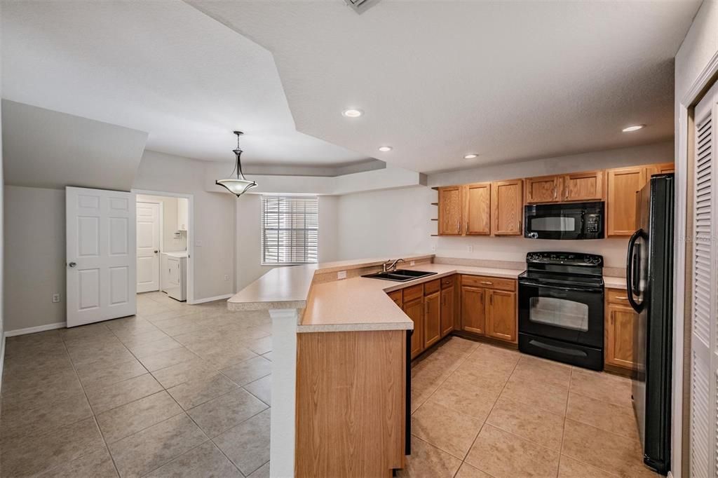 For Rent: $1,975 (2 beds, 2 baths, 1233 Square Feet)