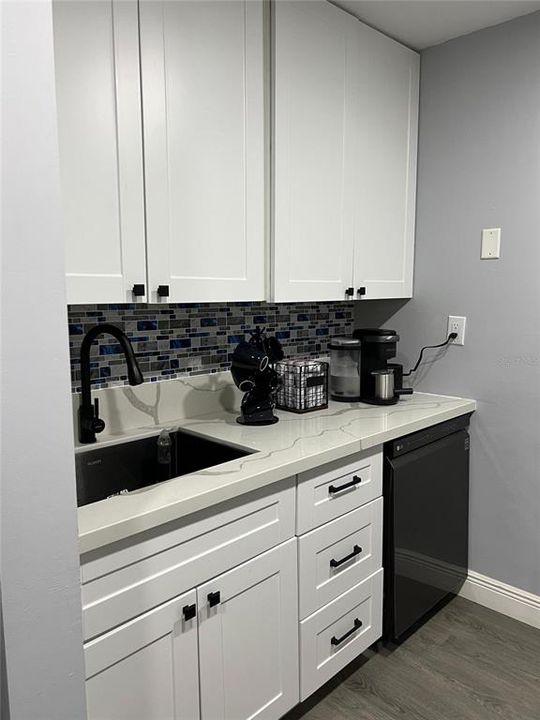 На продажу: $225,000 (3 спален, 1 ванн, 1076 Квадратных фут)