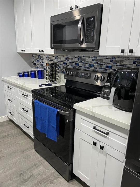 На продажу: $225,000 (3 спален, 1 ванн, 1076 Квадратных фут)