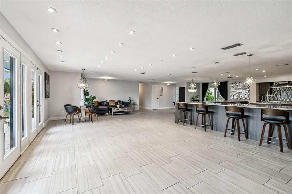 En Venta: $1,999,000 (5 camas, 3 baños, 3463 Pies cuadrados)