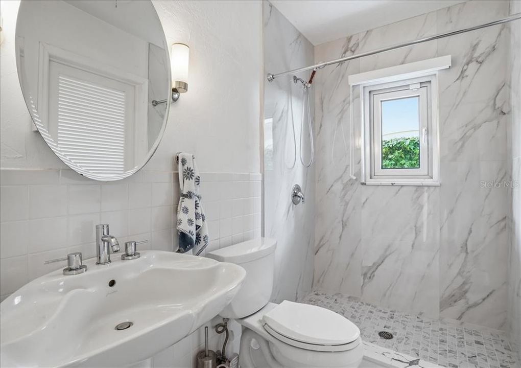 En Venta: $2,750,000 (3 camas, 3 baños, 3219 Pies cuadrados)