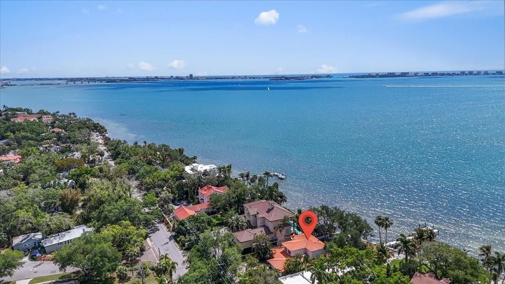 En Venta: $2,750,000 (3 camas, 3 baños, 3219 Pies cuadrados)