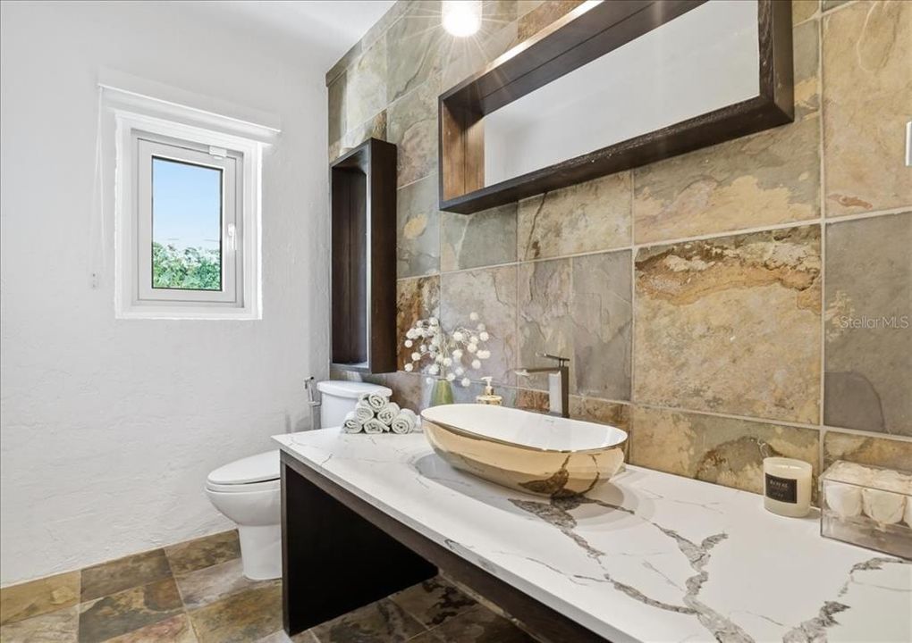 En Venta: $2,750,000 (3 camas, 3 baños, 3219 Pies cuadrados)
