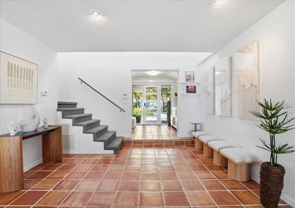 En Venta: $2,750,000 (3 camas, 3 baños, 3219 Pies cuadrados)
