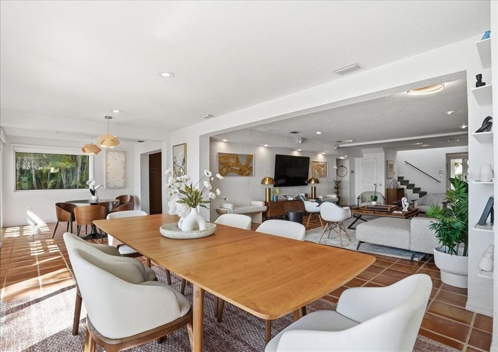 En Venta: $2,750,000 (3 camas, 3 baños, 3219 Pies cuadrados)