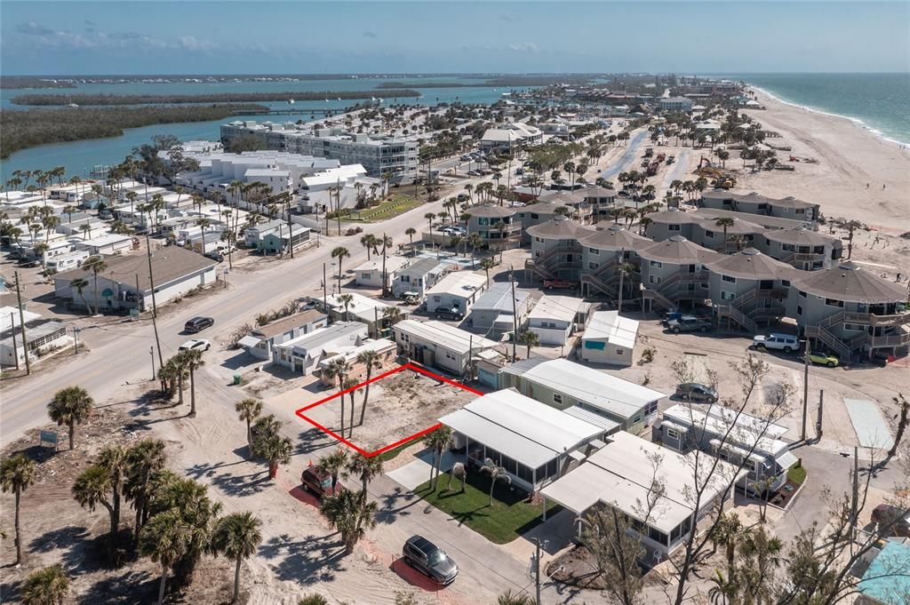 En Venta: $200,000 (0.05 acres)