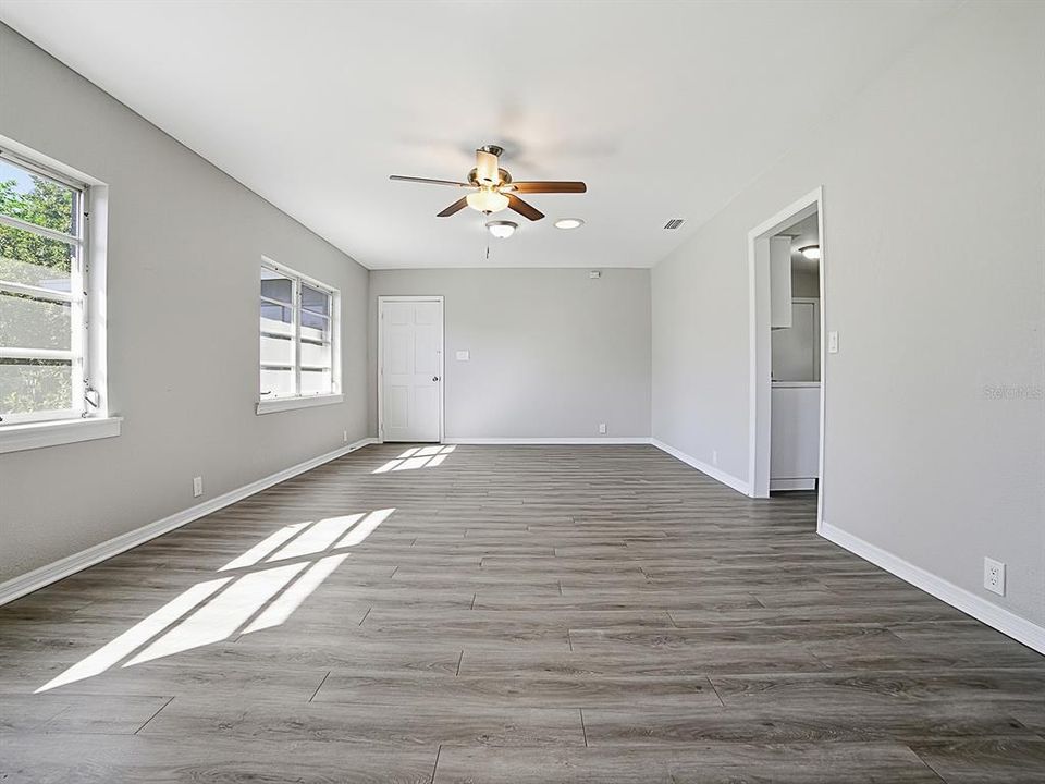 For Sale: $298,880 (2 beds, 2 baths, 1472 Square Feet)