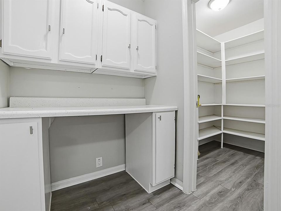 For Sale: $298,880 (2 beds, 2 baths, 1472 Square Feet)