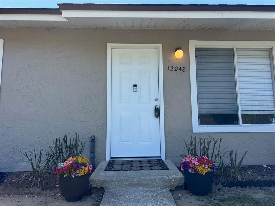 En Venta: $154,000 (3 camas, 2 baños, 1140 Pies cuadrados)