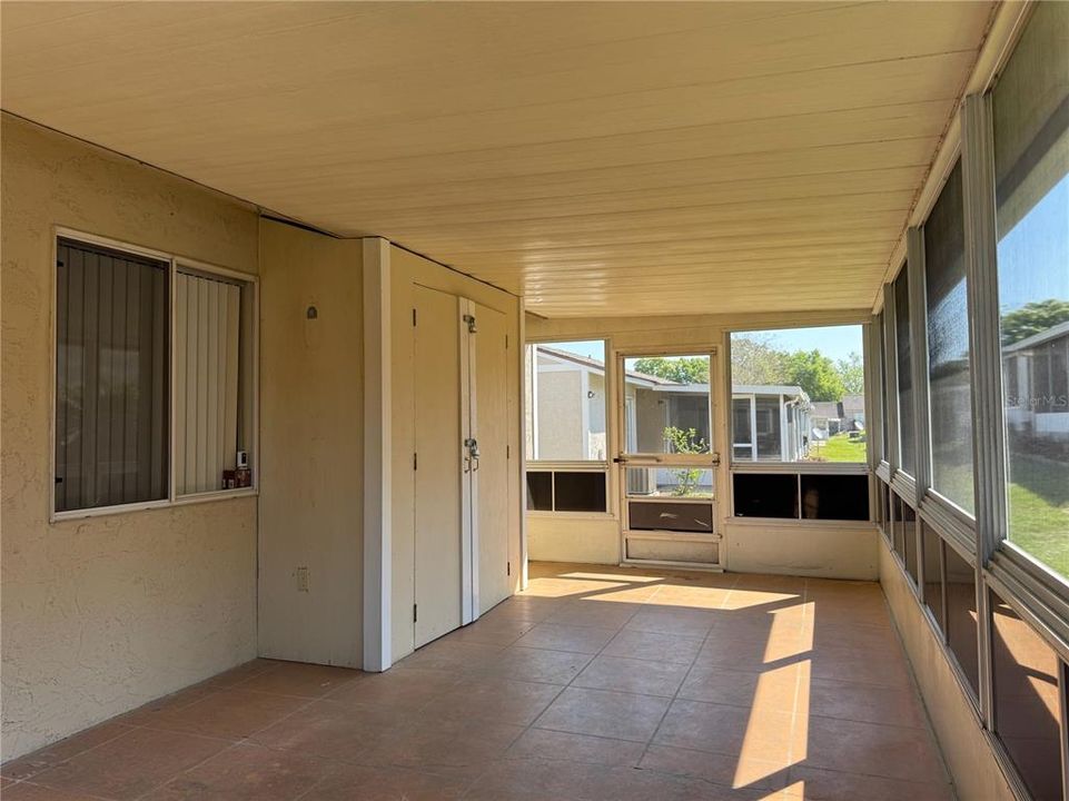 En Venta: $154,000 (3 camas, 2 baños, 1140 Pies cuadrados)