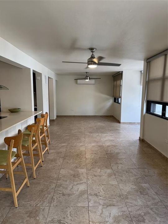 For Sale: $1,150,000 (3 beds, 2 baths, 1555 Square Feet)