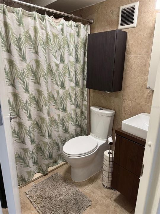 For Sale: $1,150,000 (3 beds, 2 baths, 1555 Square Feet)