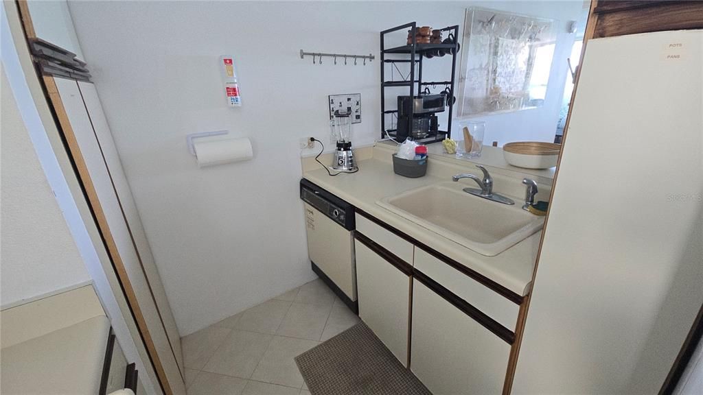 В аренду: $2,500 (2 спален, 1 ванн, 954 Квадратных фут)