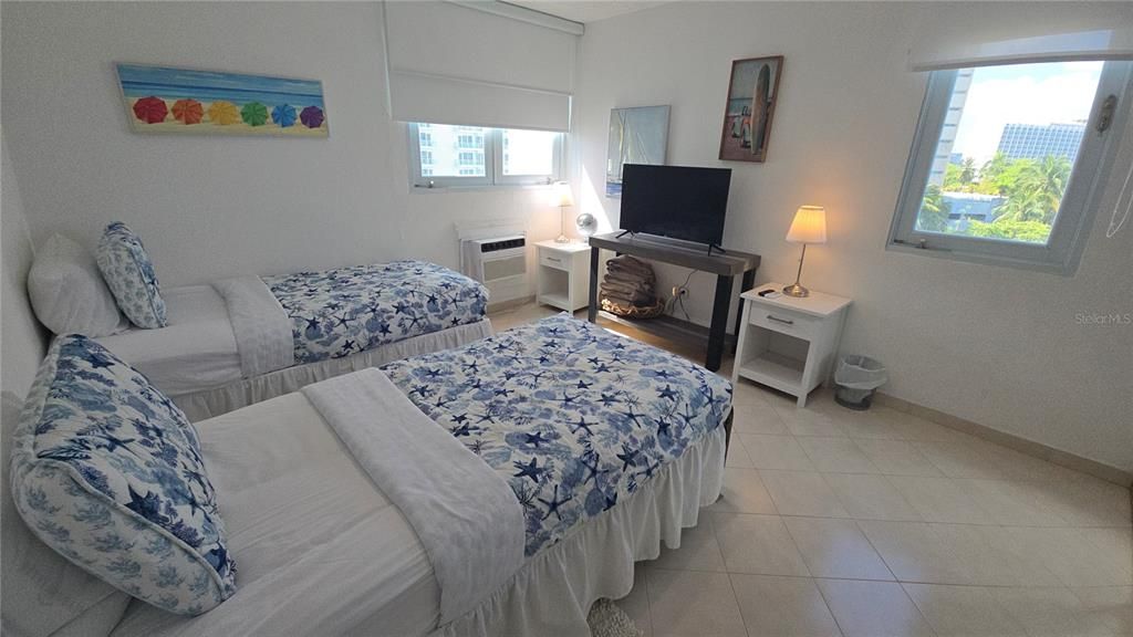 В аренду: $2,500 (2 спален, 1 ванн, 954 Квадратных фут)