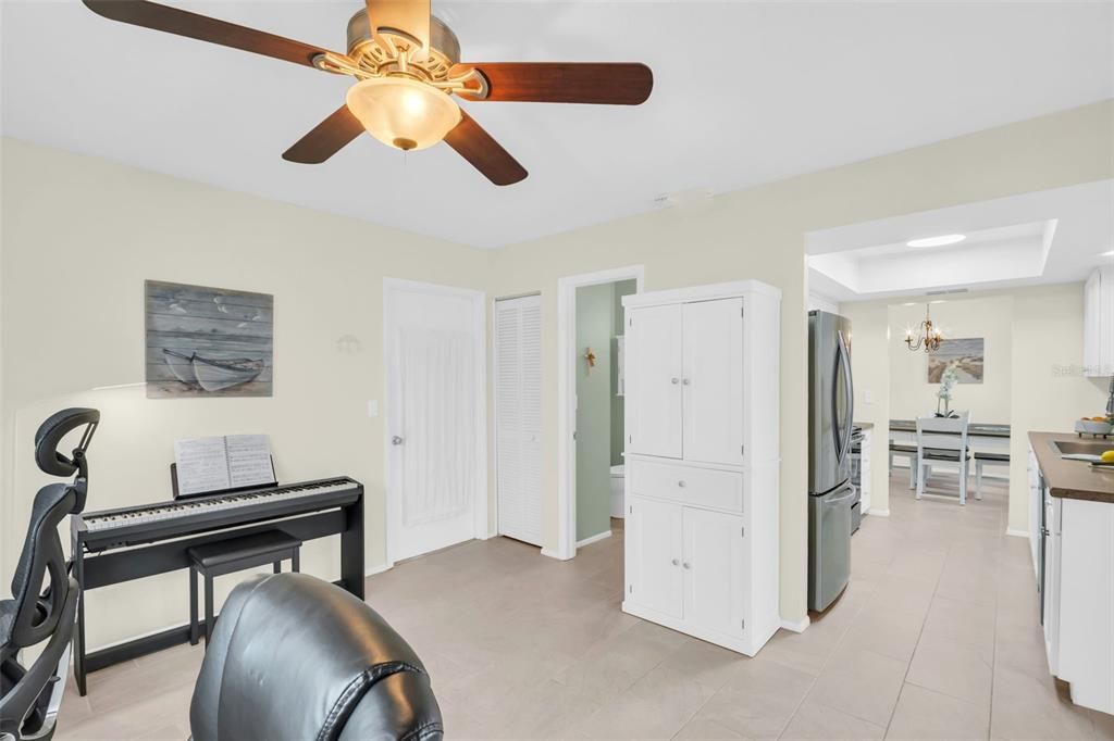 Activo con contrato: $355,900 (2 camas, 1 baños, 1284 Pies cuadrados)