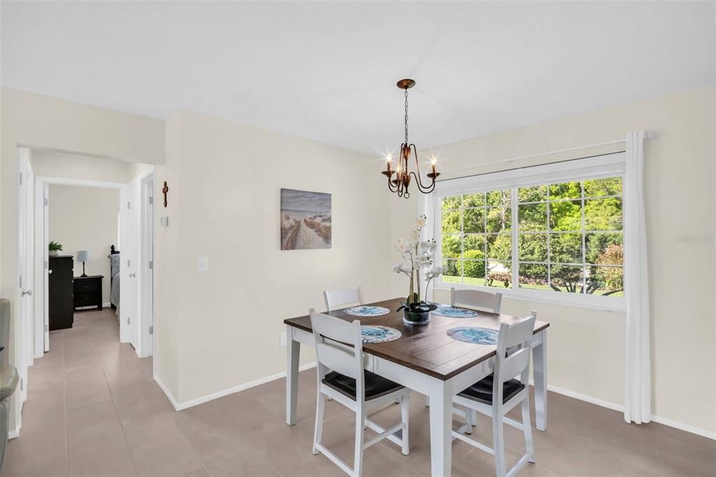 Activo con contrato: $355,900 (2 camas, 1 baños, 1284 Pies cuadrados)