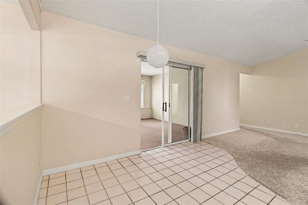 En Venta: $359,900 (3 camas, 2 baños, 2160 Pies cuadrados)