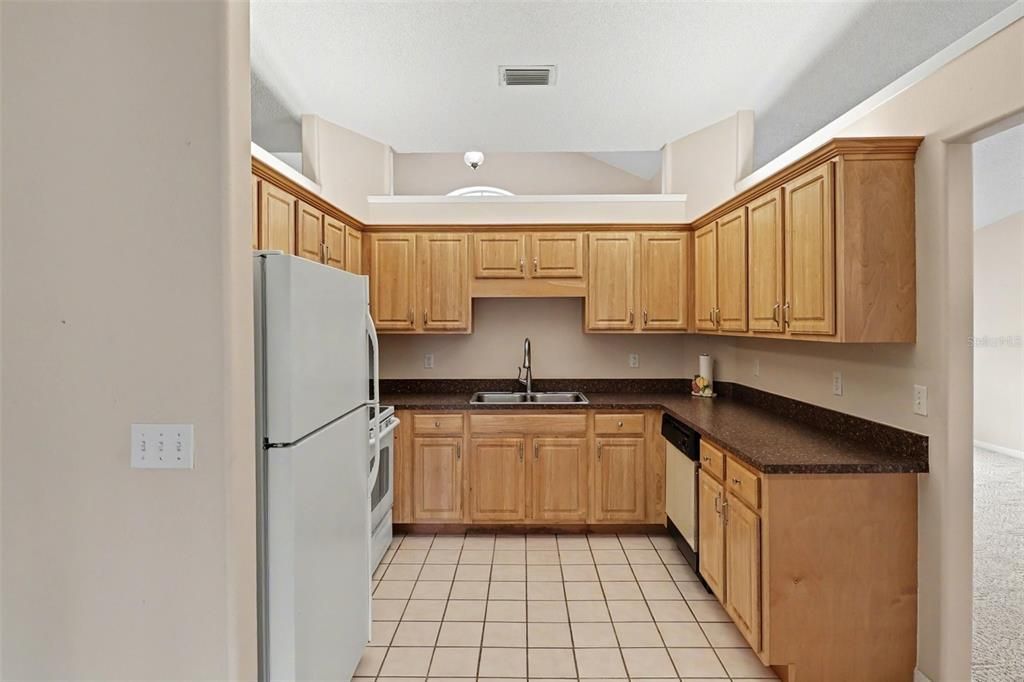 En Venta: $359,900 (3 camas, 2 baños, 2160 Pies cuadrados)