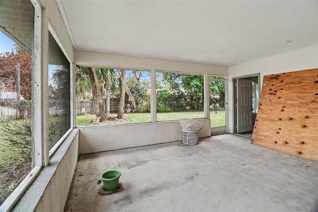 En Venta: $359,900 (3 camas, 2 baños, 2160 Pies cuadrados)