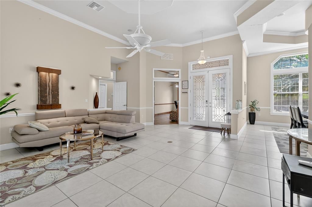 For Sale: $850,000 (3 beds, 2 baths, 3255 Square Feet)