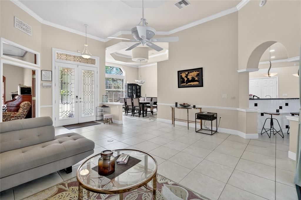 For Sale: $850,000 (3 beds, 2 baths, 3255 Square Feet)