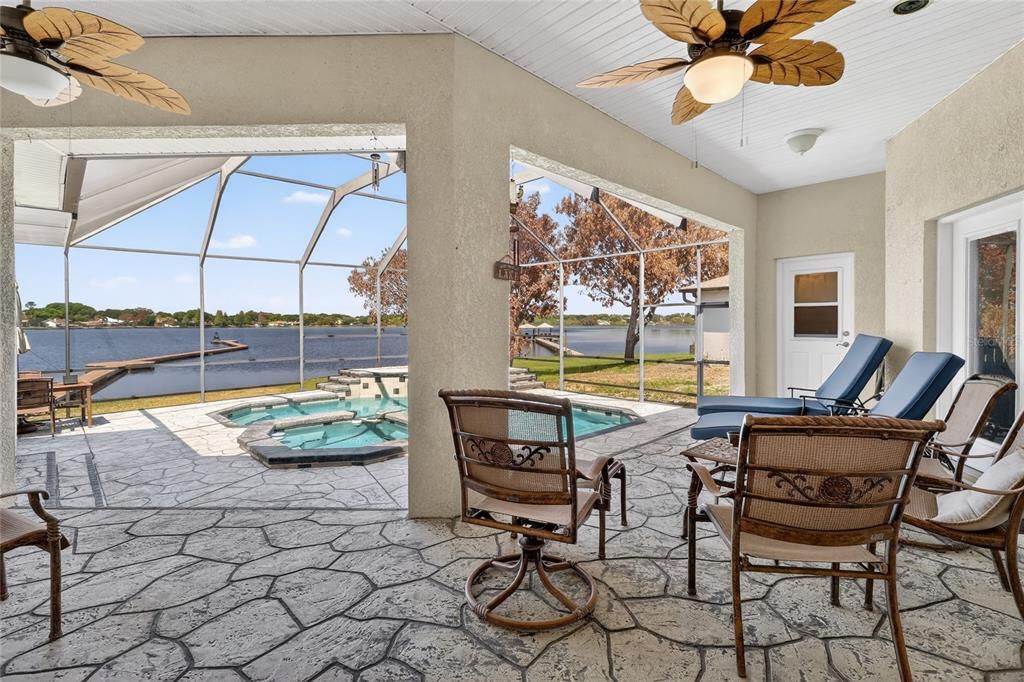 For Sale: $850,000 (3 beds, 2 baths, 3255 Square Feet)