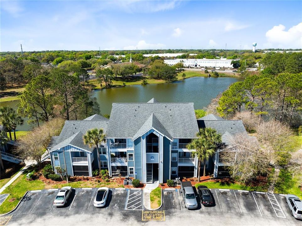 Active With Contract: $124,900 (1 beds, 1 baths, 701 Square Feet)