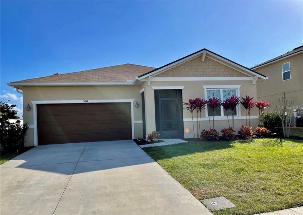 Recently Rented: $2,500 (3 beds, 2 baths, 1678 Square Feet)