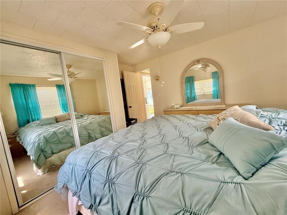 Active With Contract: $99,000 (2 beds, 1 baths, 852 Square Feet)