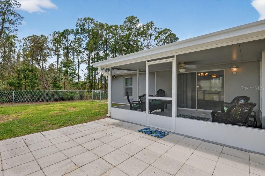 En Venta: $429,900 (3 camas, 2 baños, 1618 Pies cuadrados)