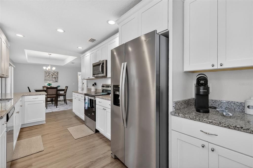 En Venta: $429,900 (3 camas, 2 baños, 1618 Pies cuadrados)