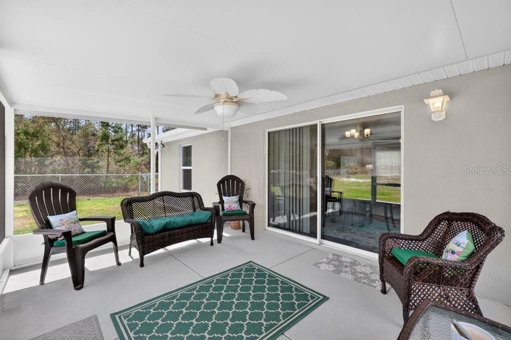 En Venta: $429,900 (3 camas, 2 baños, 1618 Pies cuadrados)