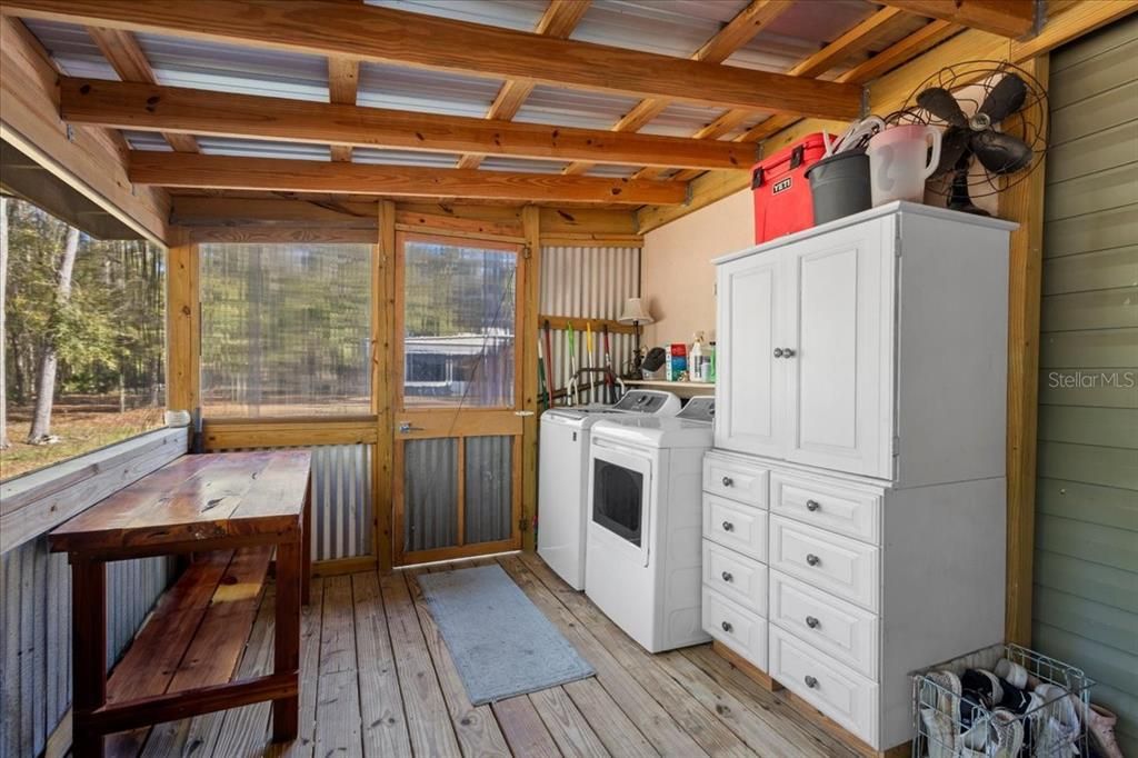 En Venta: $343,000 (3 camas, 2 baños, 936 Pies cuadrados)
