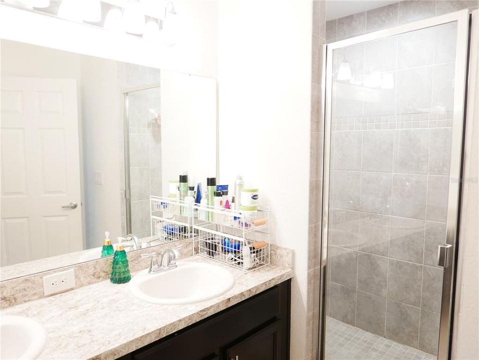 En Venta: $350,000 (3 camas, 2 baños, 1758 Pies cuadrados)