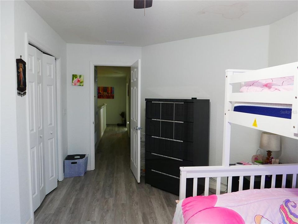 En Venta: $350,000 (3 camas, 2 baños, 1758 Pies cuadrados)