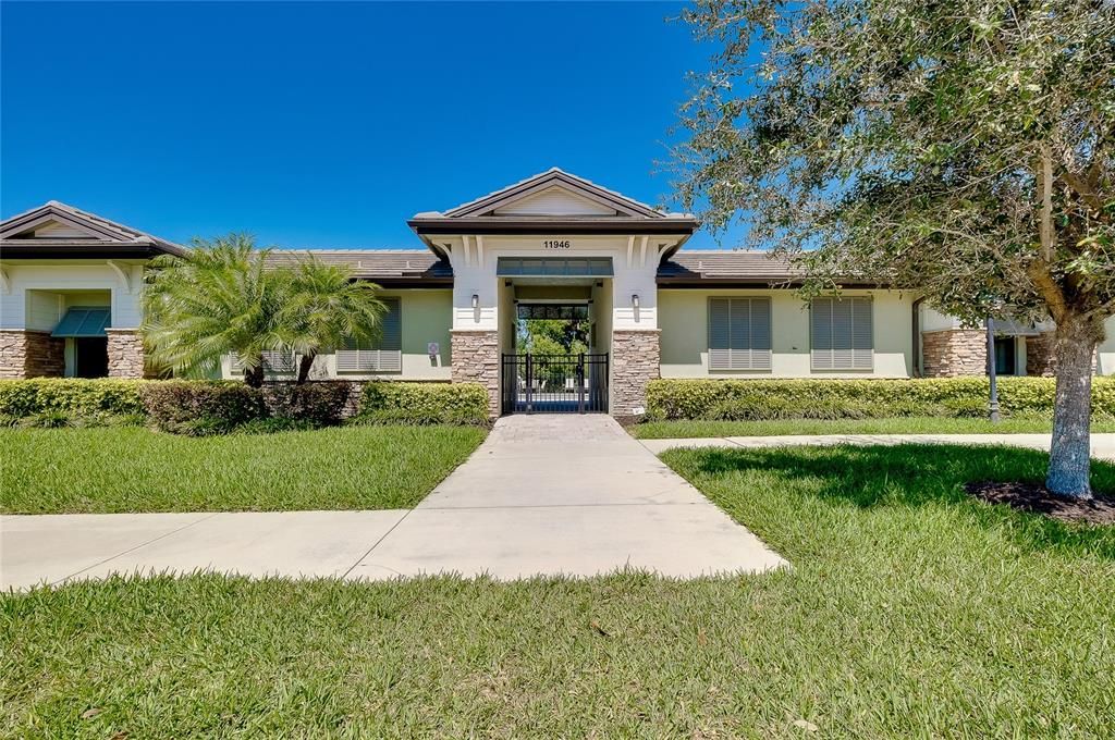 Active With Contract: $339,000 (2 beds, 2 baths, 1515 Square Feet)