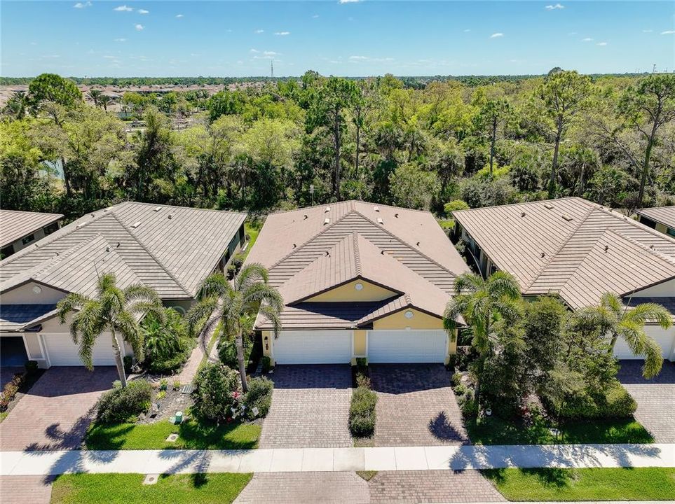 Active With Contract: $339,000 (2 beds, 2 baths, 1515 Square Feet)