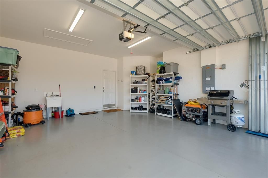 Active With Contract: $339,000 (2 beds, 2 baths, 1515 Square Feet)