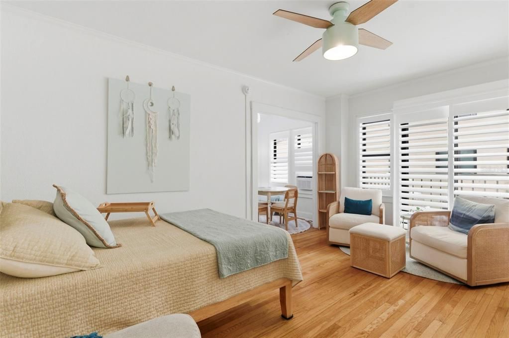 Activo con contrato: $199,000 (0 camas, 1 baños, 425 Pies cuadrados)
