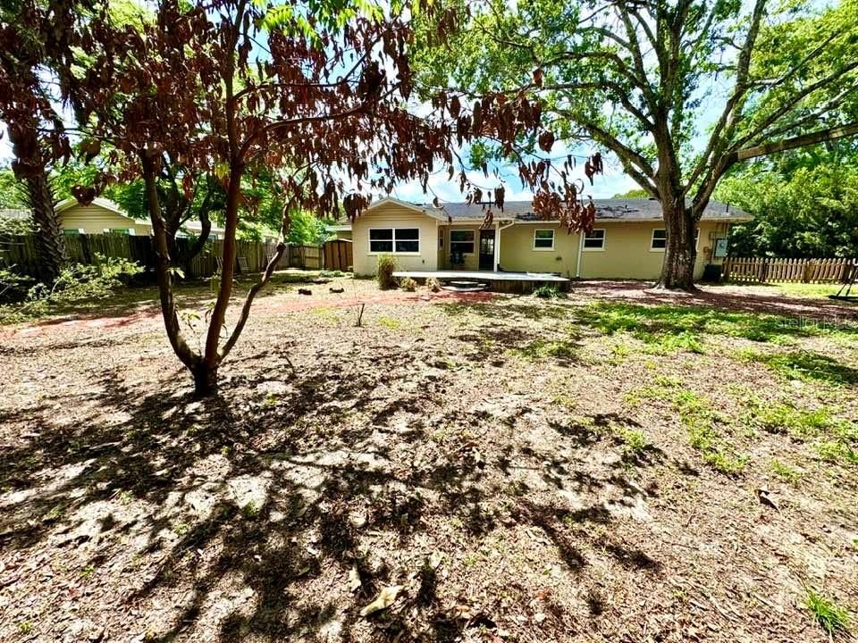 На продажу: $325,000 (4 спален, 2 ванн, 1712 Квадратных фут)