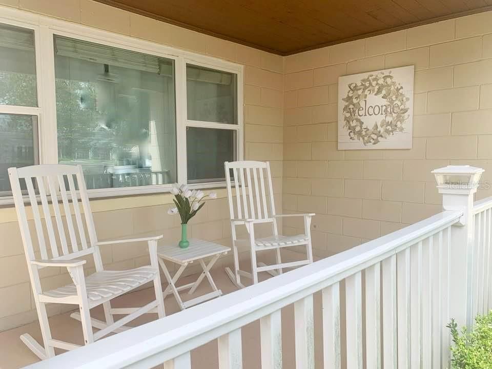 На продажу: $325,000 (4 спален, 2 ванн, 1712 Квадратных фут)