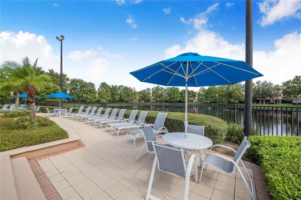 На продажу: $250,000 (2 спален, 2 ванн, 1435 Квадратных фут)